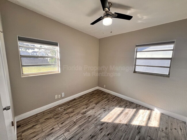 Building Photo - 1502 Michigan Ave