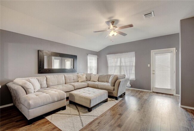 Building Photo - 1036 Estival Dr