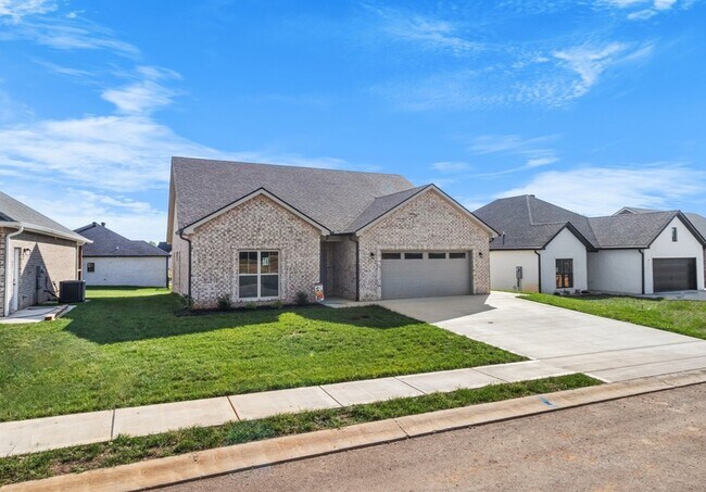 Building Photo - 814 Willowicke Dr