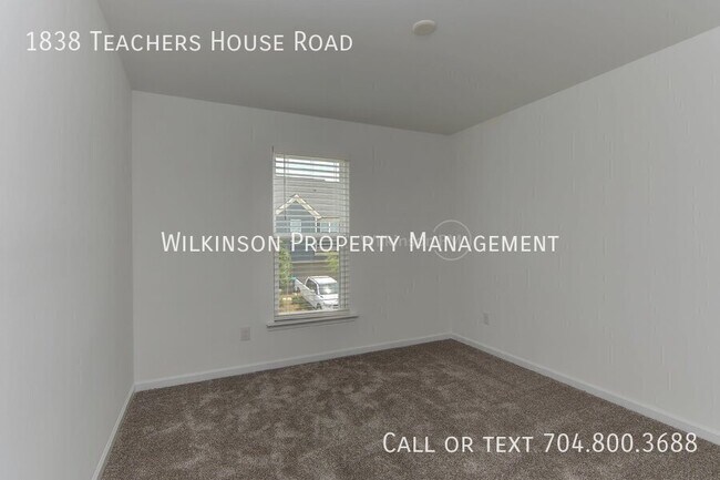 Building Photo - 1838 Teachers House Rd