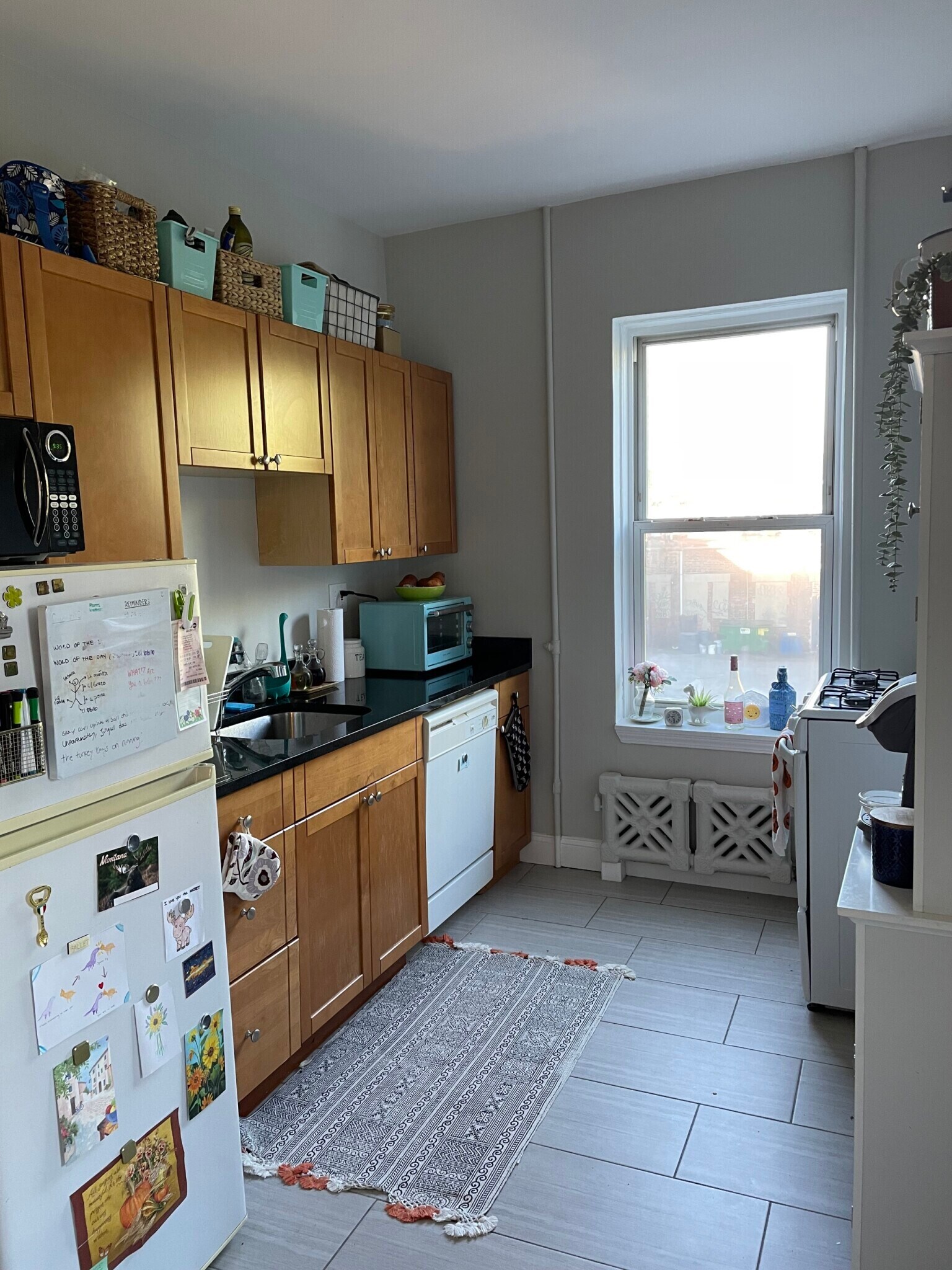 Building Photo - 33 Highgate St