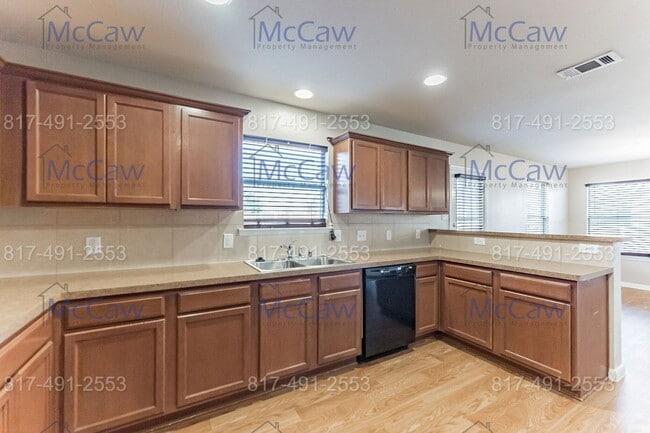 Building Photo - 9133 Sun Haven Way