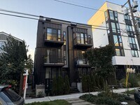 Building Photo - 1 Month Free Rent! Modern 2-Bed, 2-Bath Townhome near Madison Valley – Exceptional Light, Design ...