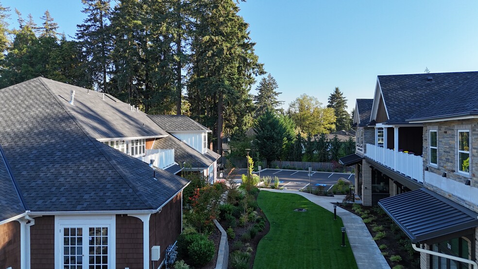 Courtyard - 16600 Boones Ferry Rd