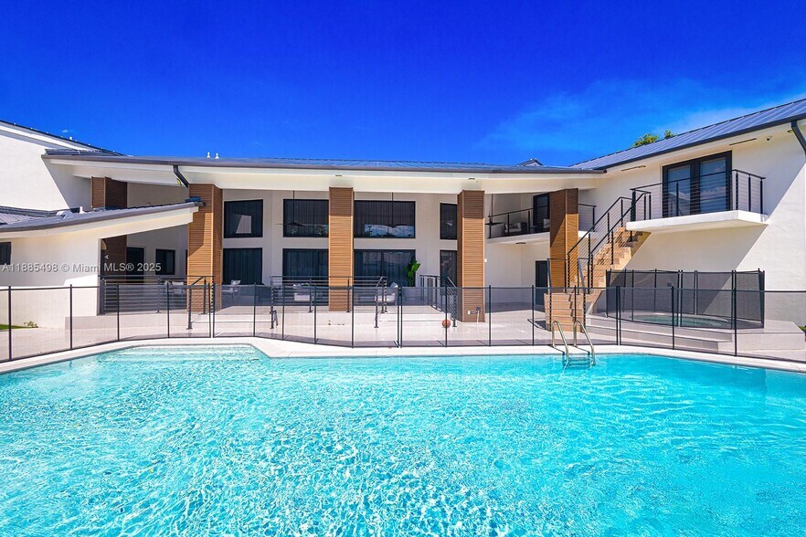 Building Photo - 10506 SW 89th Pl