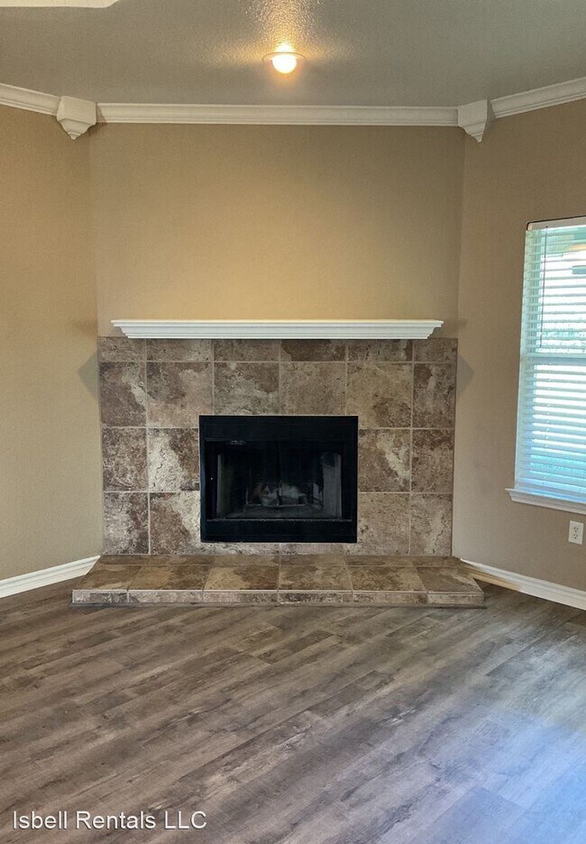 Building Photo - 4 br, 2 bath House - 4105 Maid Marian Circle