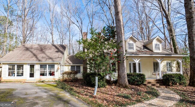 Building Photo - 371 Mountain Hill Rd