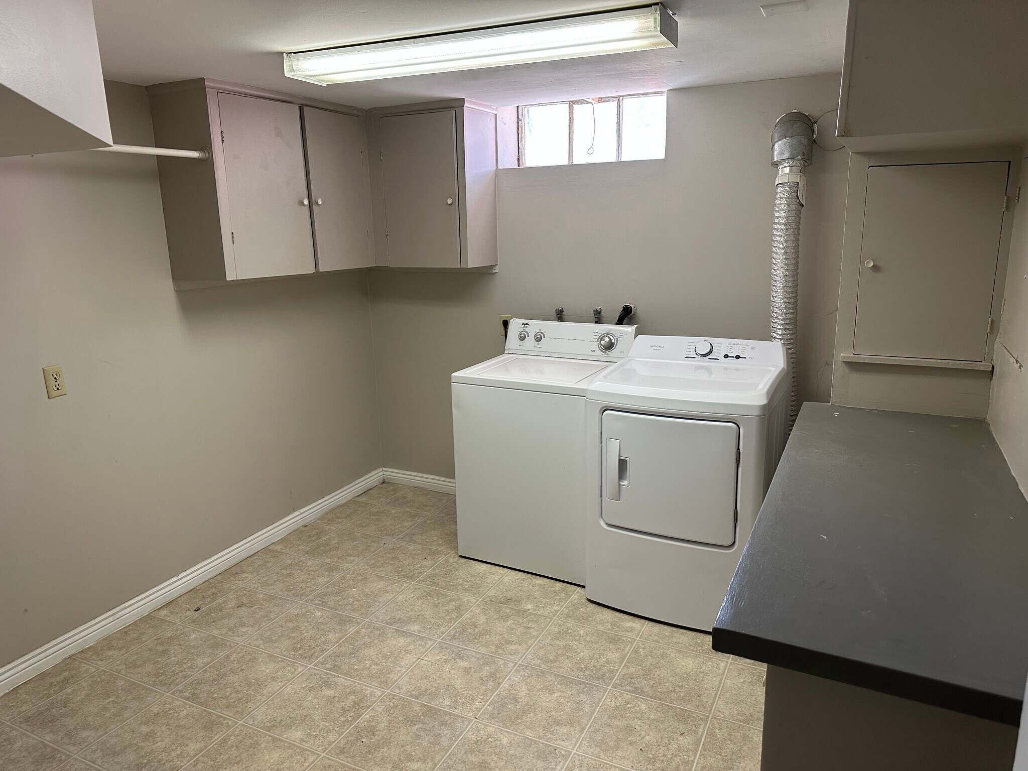 Building Photo - 3396 S Lorraine Cir