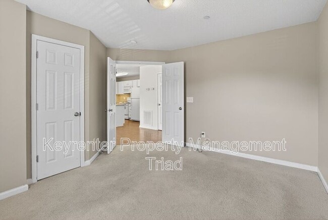 Building Photo - 4280 Cedarcroft Ct