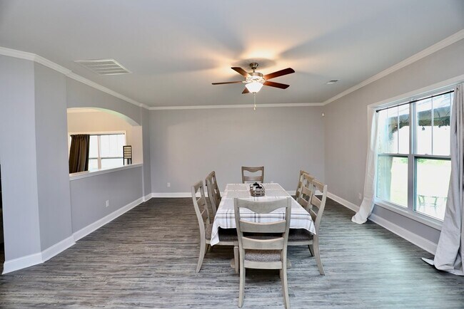 Building Photo - 525 Kittiwake Ln