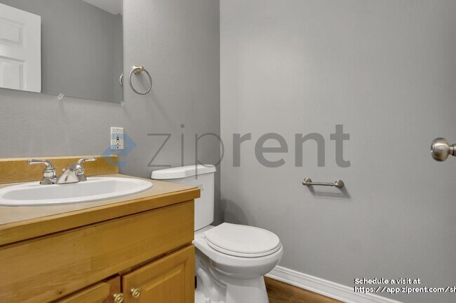 Building Photo - 25125 Reith Rd