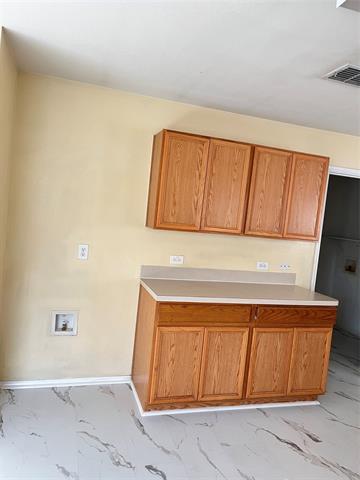 Building Photo - 8921 Sun Haven Way