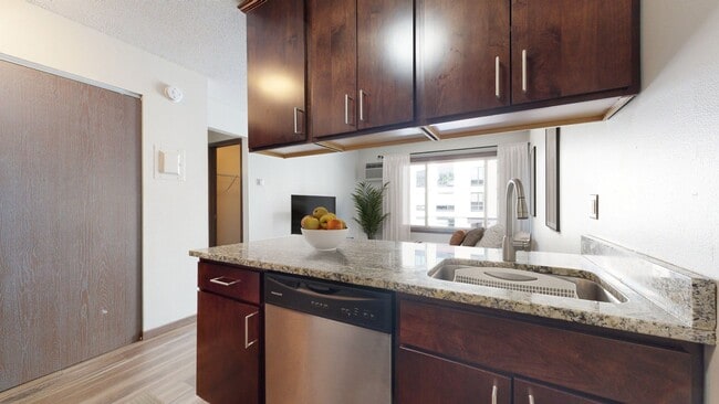 Building Photo - The Fremont