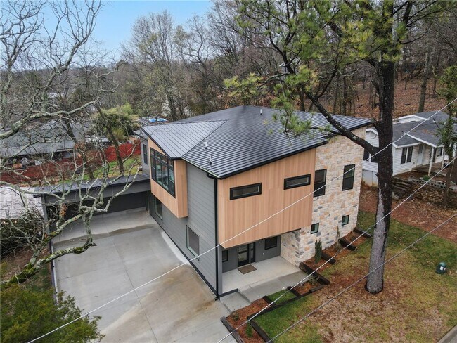 Building Photo - 567 S Blair Ave