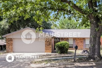 Building Photo - 6515 Forestview Dr
