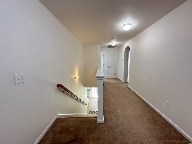 Building Photo - 514 Hay Hill Ln