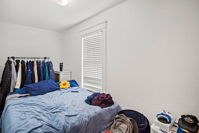 Building Photo - 226 Canal St