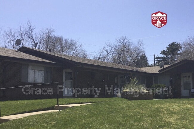Primary Photo - 5705 S Pennsylvania St
