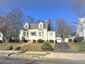 Building Photo - Morse Cove Area – Single Family Home for Rent