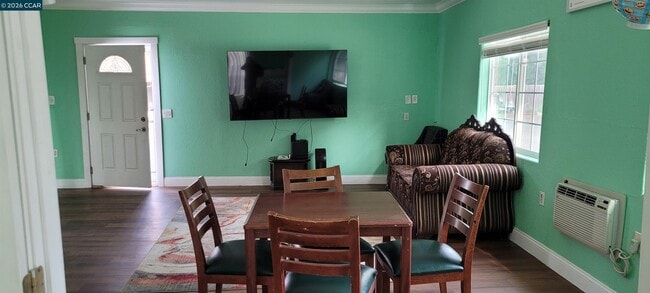 Building Photo - 1181 Danville Blvd