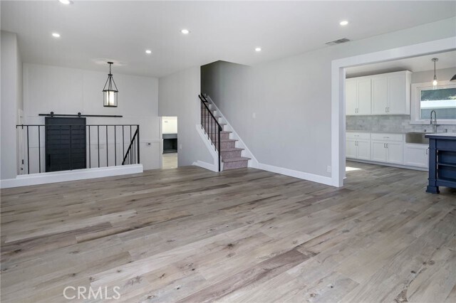 Building Photo - 5132 Stone Canyon Ave