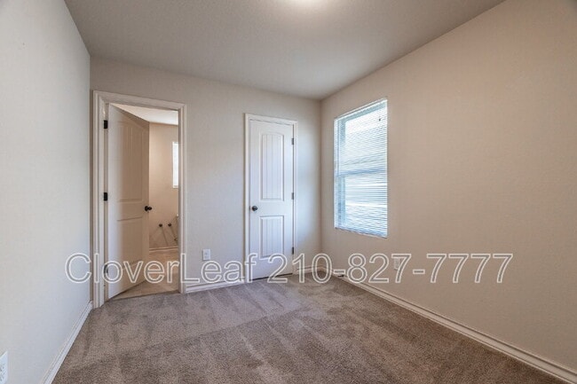 Building Photo - 7007 Donovan Wy