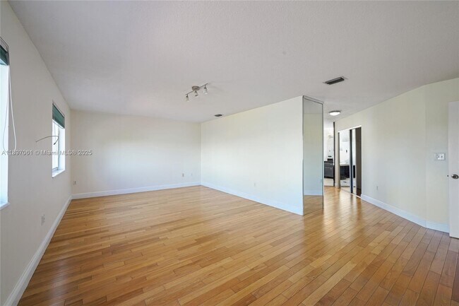 Building Photo - 8881 NW 189th Terrace