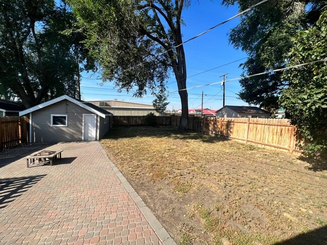 Building Photo - Charming Home near Downtown Ellensburg!