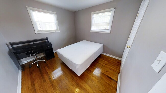 Building Photo - 101 Lorraine Ave