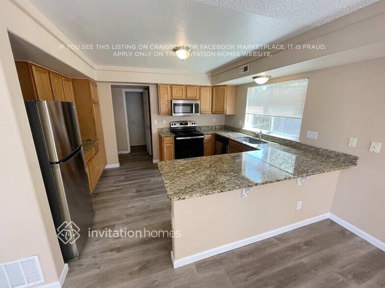 Building Photo - 21540 E 40th Pl