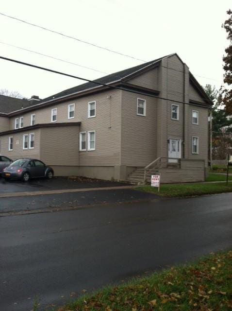 Building Photo - 49 Tappan St