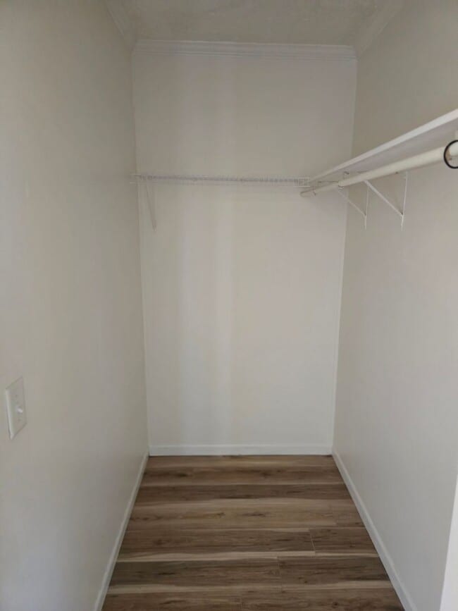 Building Photo - 18237 Loyalty Ln