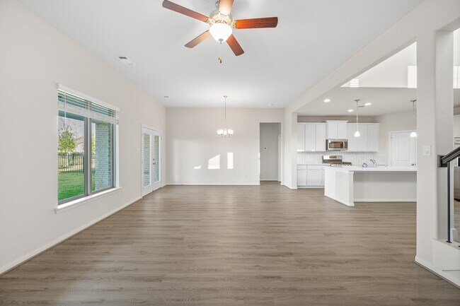 Building Photo - 804 Sarasota Shore Dr