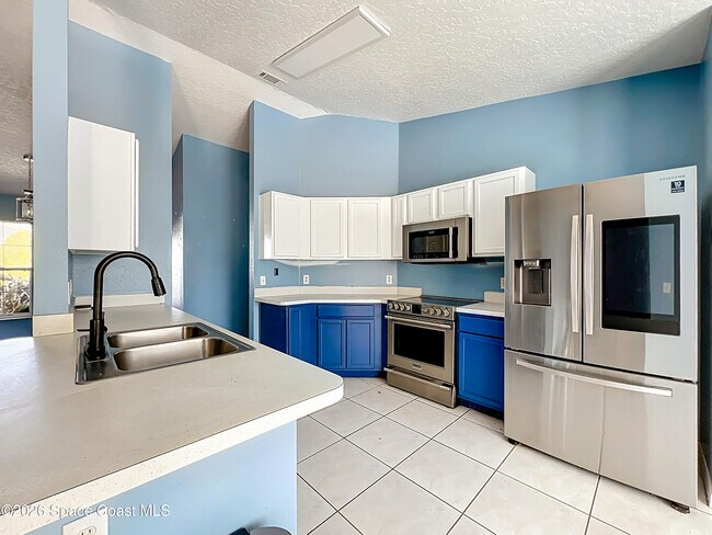 Building Photo - 1662 Hawksbill St NW