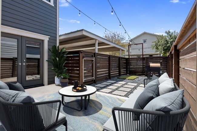 Building Photo - 1114 N Olive St