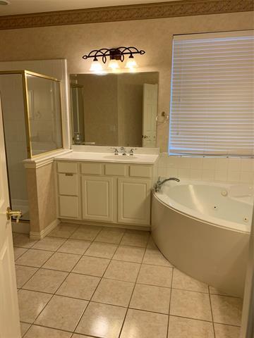 Building Photo - 2207 Graystone Ct