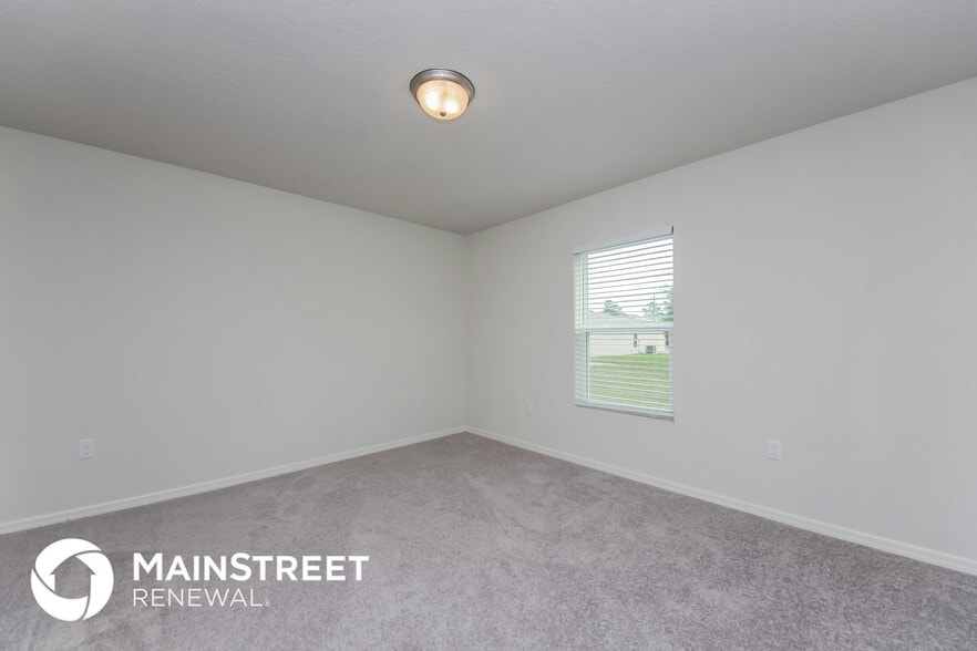 Building Photo - 208 Gladiola Ct