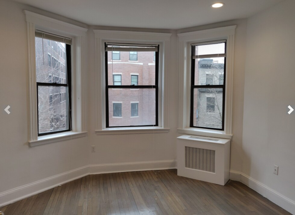 Building Photo - 137 Peterborough St