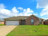 Building Photo - Gorgeous 3 Bedroom, 2 Bath Home in Flint!