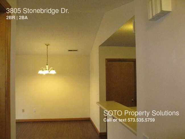 Building Photo - 2BD/2BA Duplex in Stonebridge Subdivision