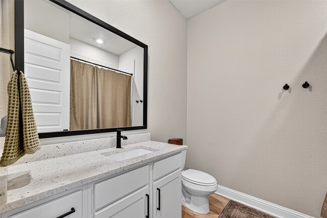 Building Photo - 2135 Tioga Vw Dr