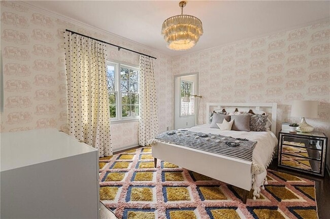 Building Photo - 3612 Castlegate Dr NW