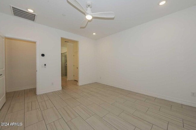 Building Photo - 29758 N 114th Dr