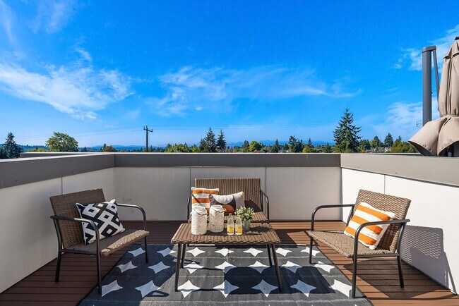 Building Photo - 2Bd/1.75Ba Seattle Condo