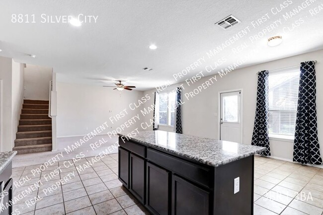Building Photo - 8811 Silver City