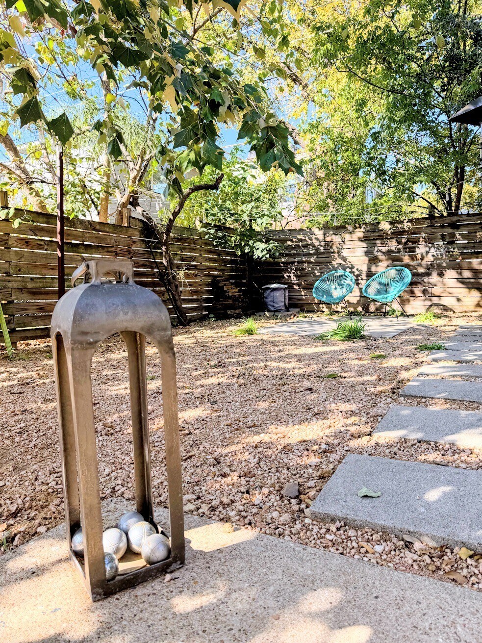 Building Photo - 3004 E 18th St