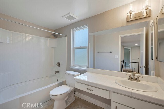 Building Photo - 155 S Beth Cir