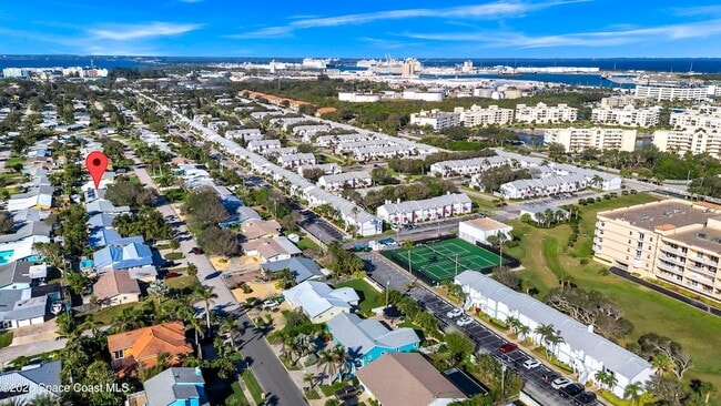 Building Photo - 363 Harbor Dr