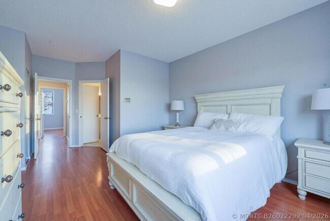 Building Photo - 16635 Hemingway Dr