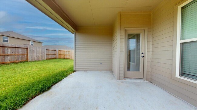 Building Photo - 1003 Pecan Harvest Dr